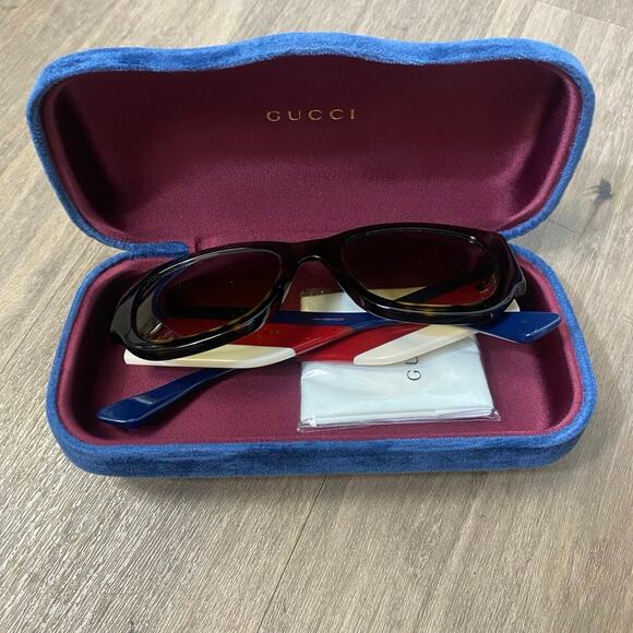 Gucci GG0276S Sunglasses Brown with Gradiant Lens 53mm - Picture 6 of 9
